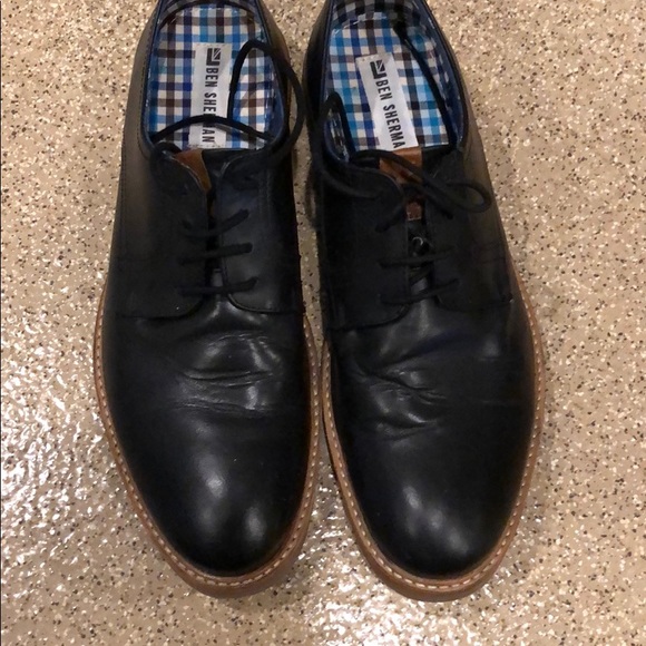 Dress shoes - Picture 2 of 5